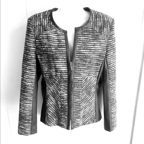 FINAL SALE- Fitted Jacket with faux leather trim - Picture 3 of 7